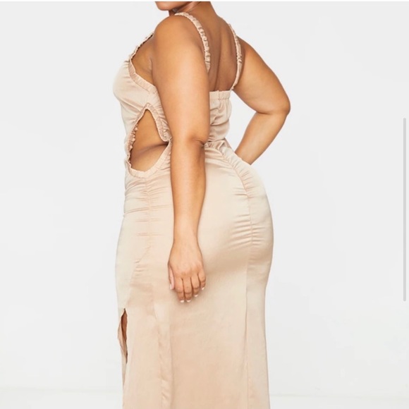 PLT High Neck Cutout Dress - BNWT - Picture 4 of 6